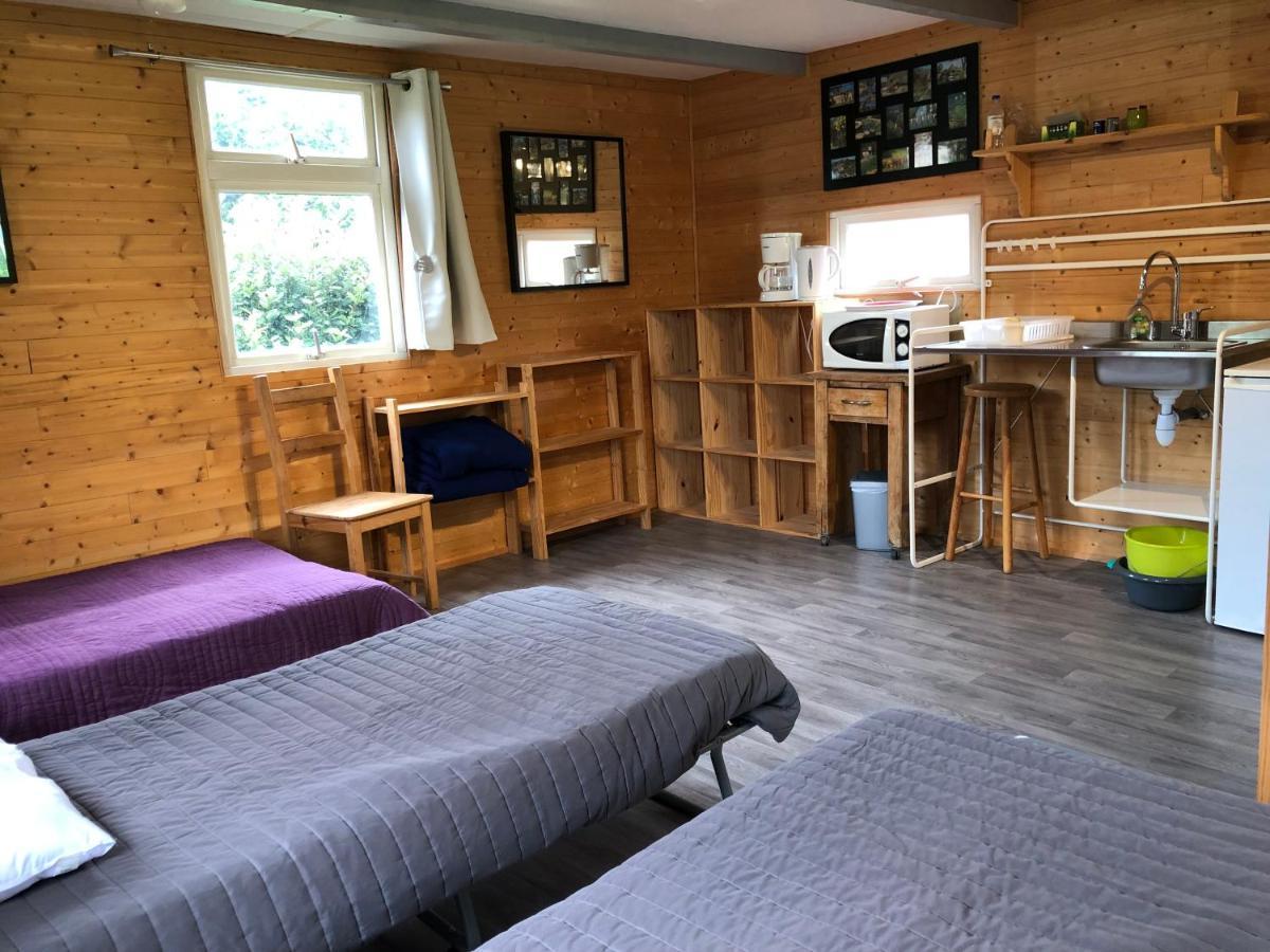 Bungalow "Les Randonneurs" Lacapelle-Marival Екстериор снимка